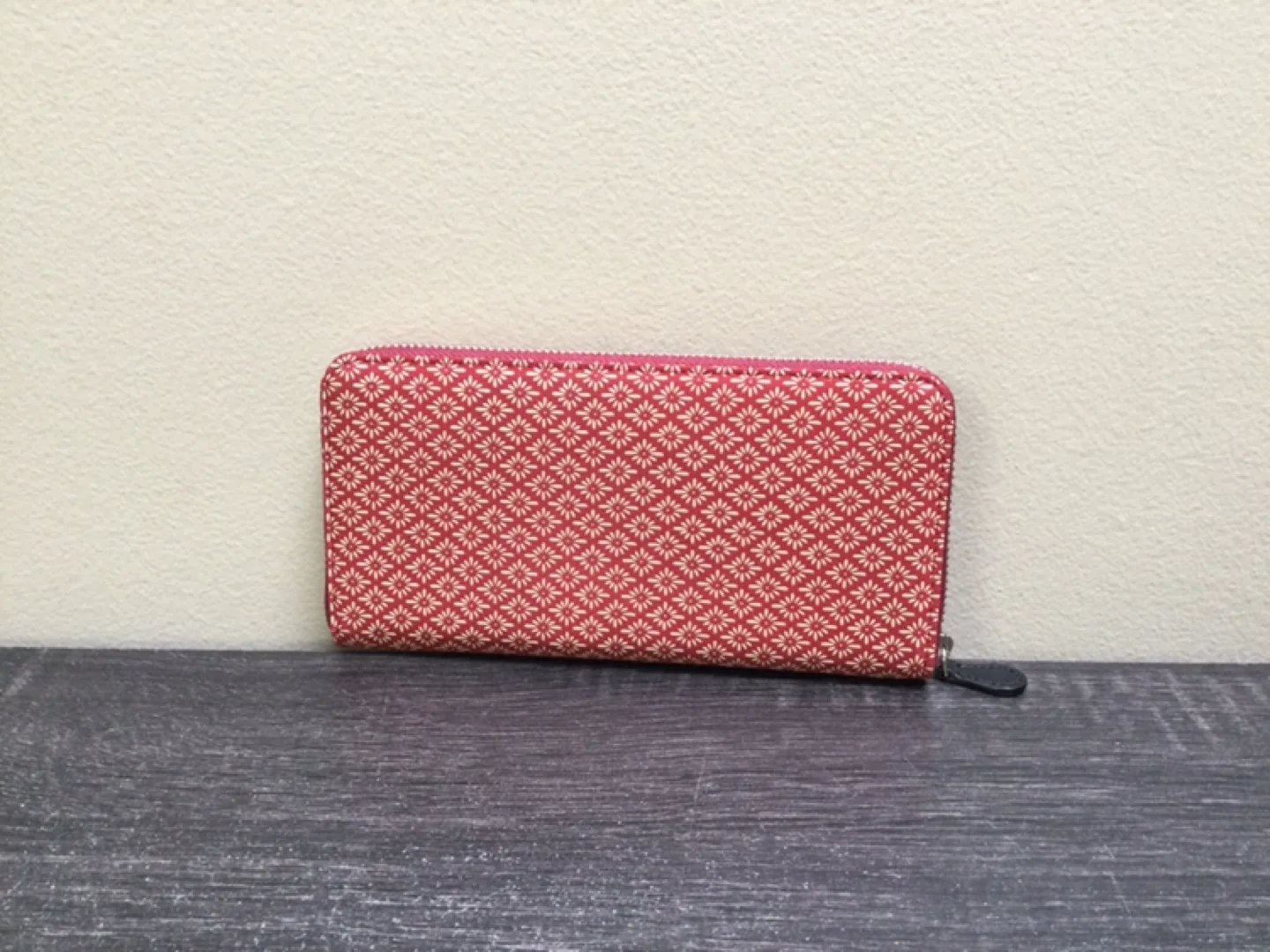 INDEN-YA Zipper Long Wallet Japan leather craft image indicator(2)