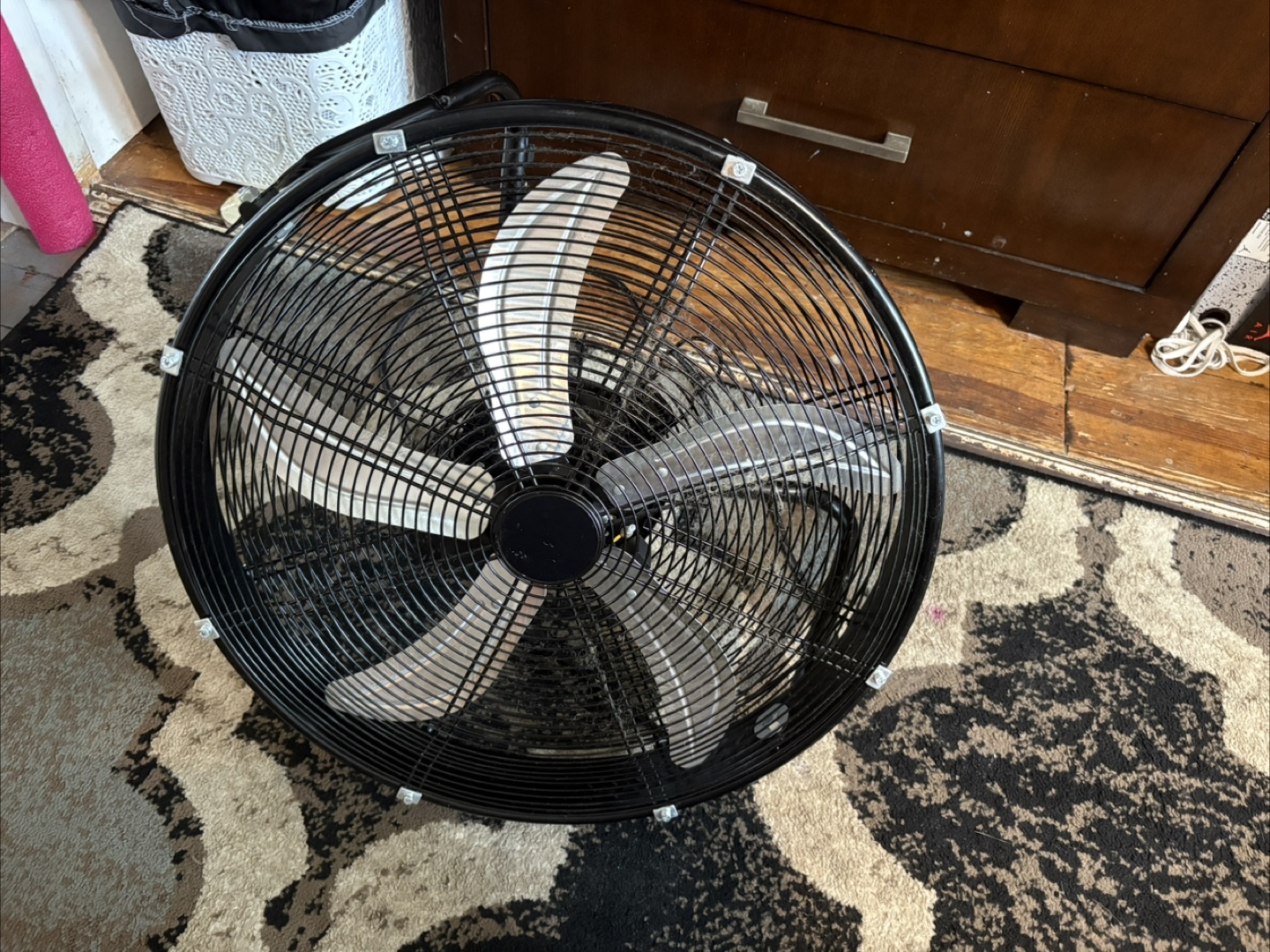 Floor fan