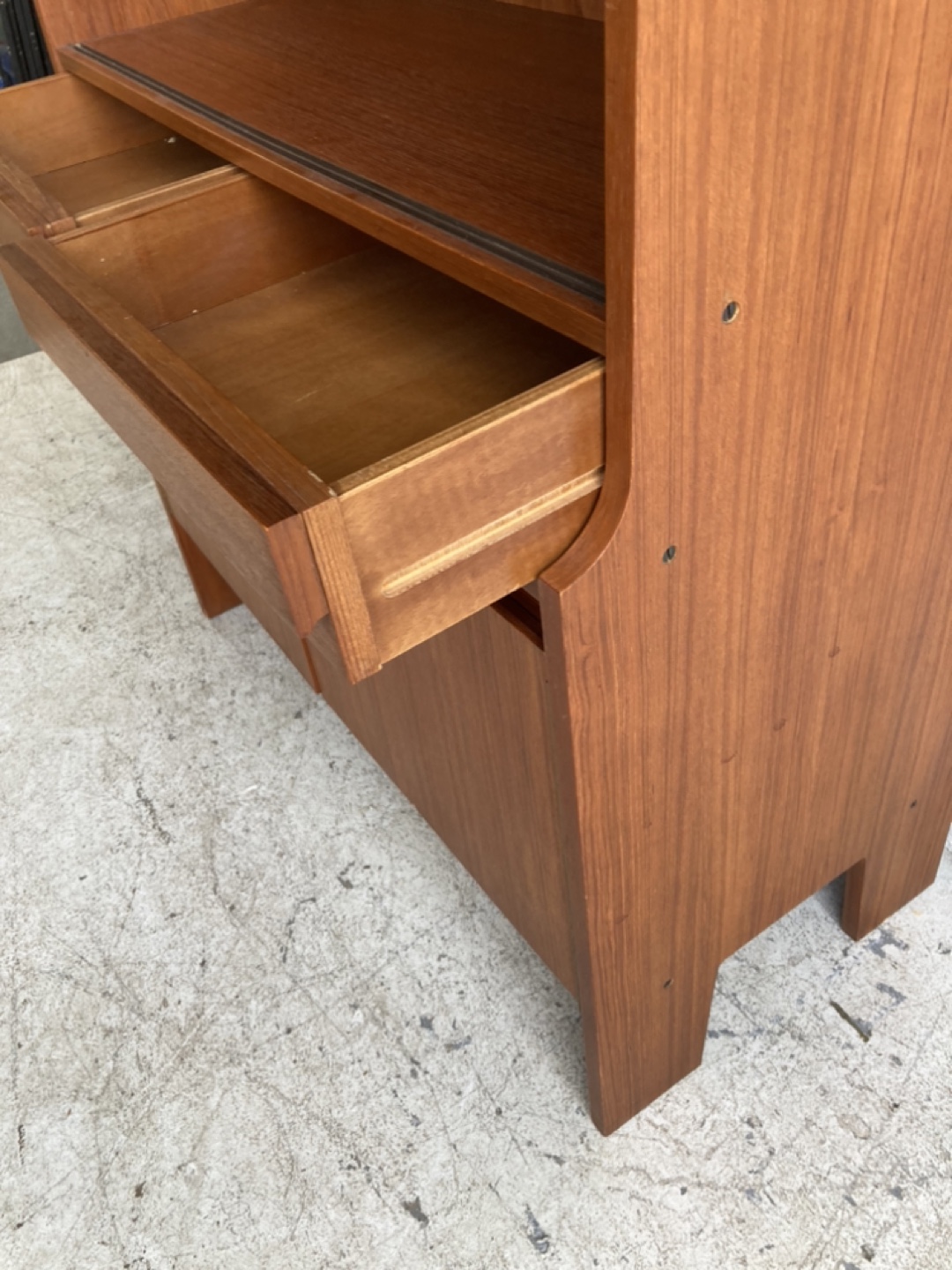 Mid Century Modern Teak China Cabinet - photo 4