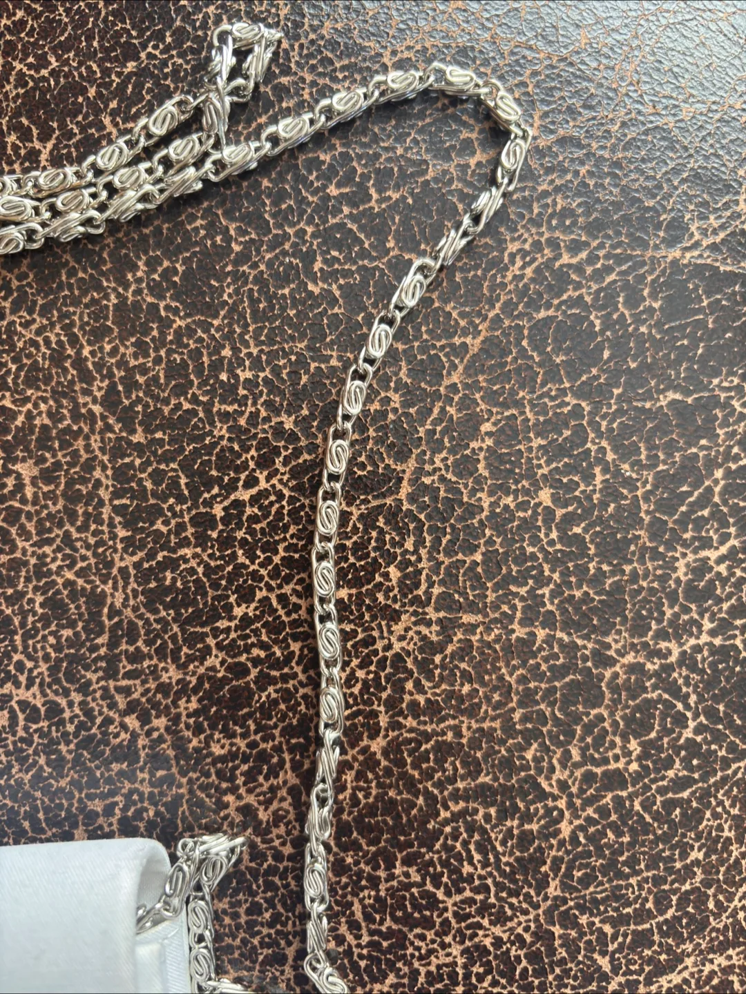 White Rhinestone Clutch Evening Bag image indicator(5)