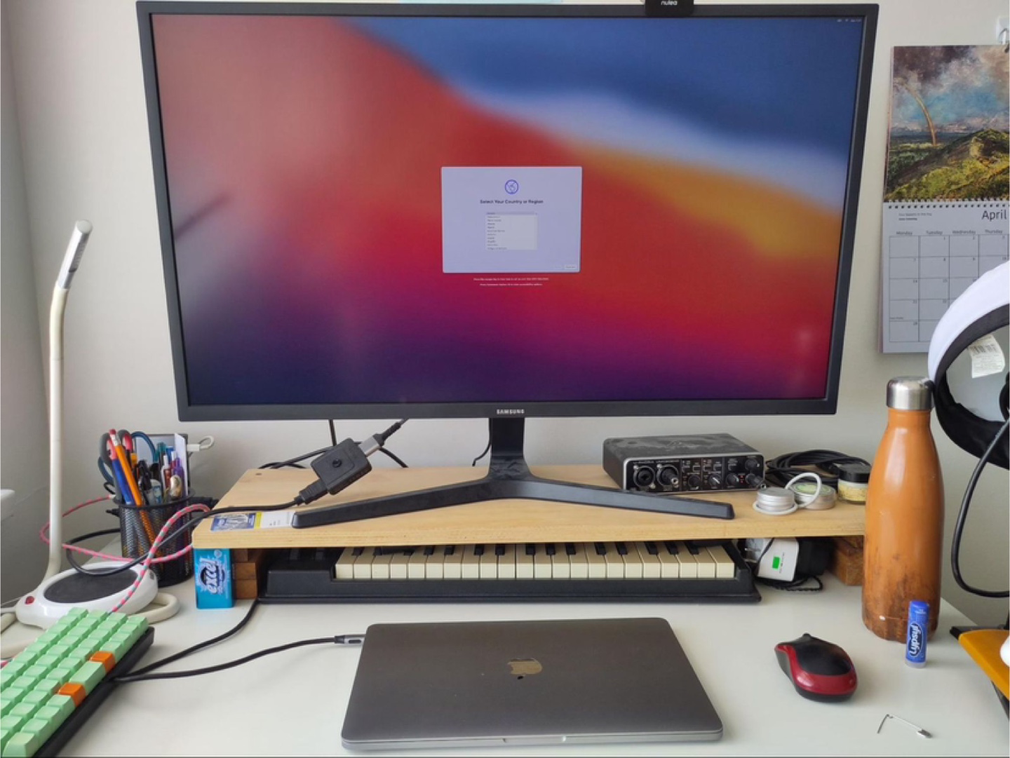 2017 base-model MacBook Pro - photo 3