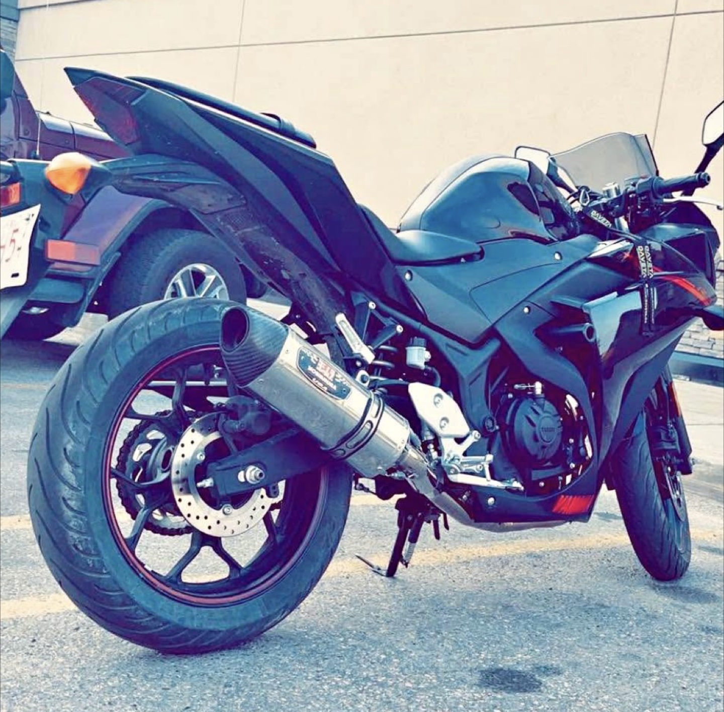 Yamaha YZF R