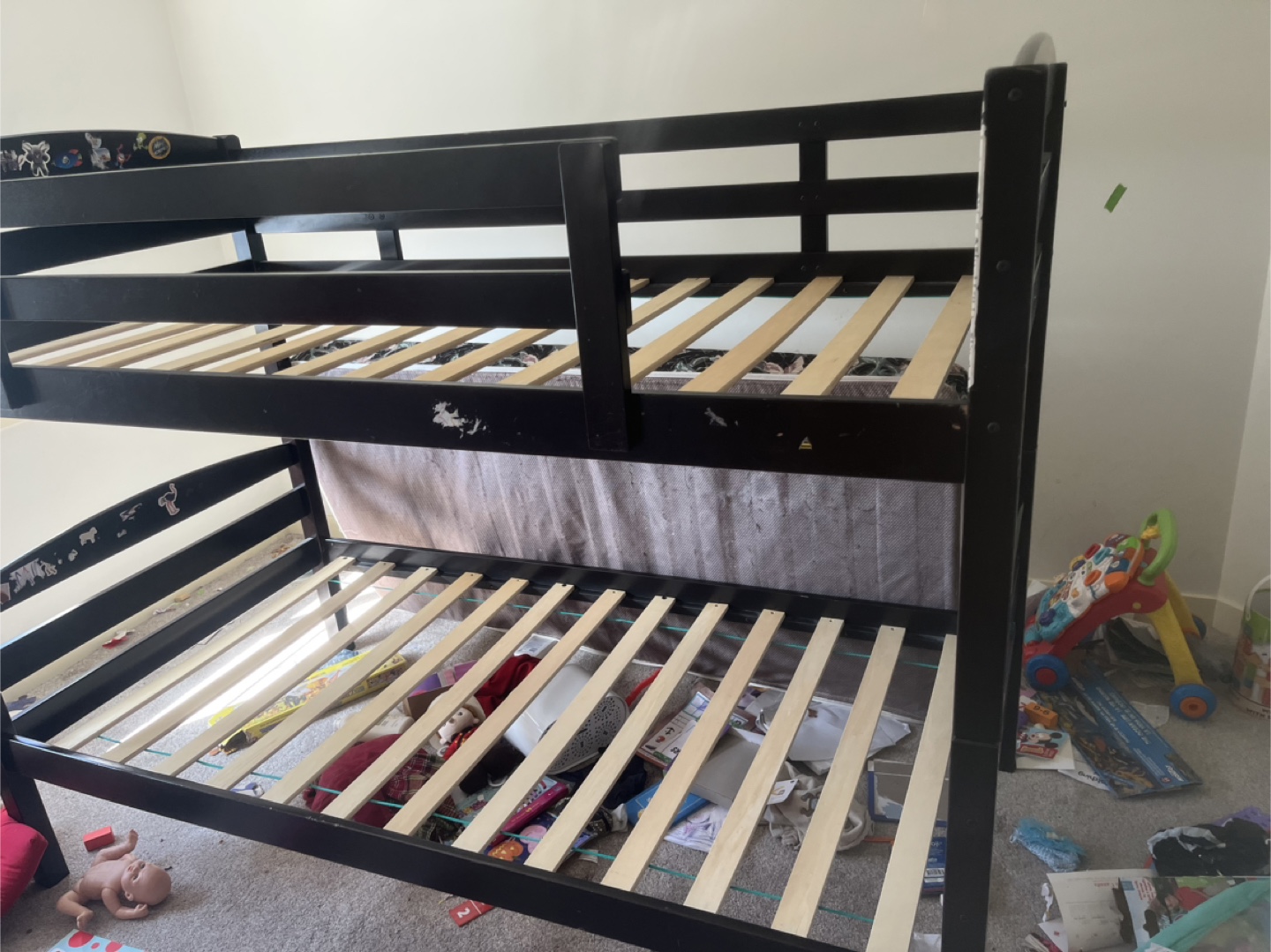 Twin-over-twin bunk bed + free twin mattress - photo 2