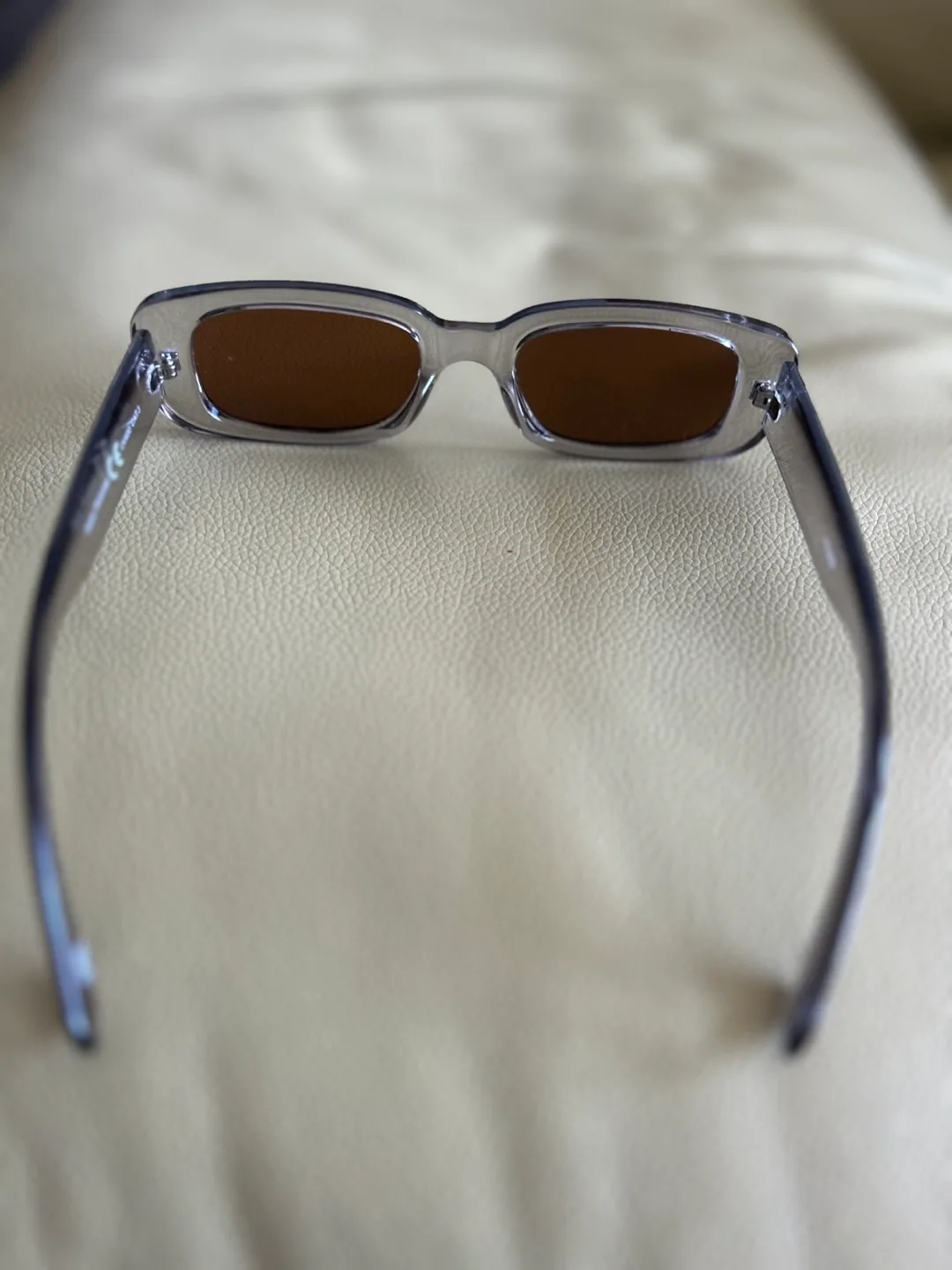 Grey Rectangle Sunglasses image indicator(2)