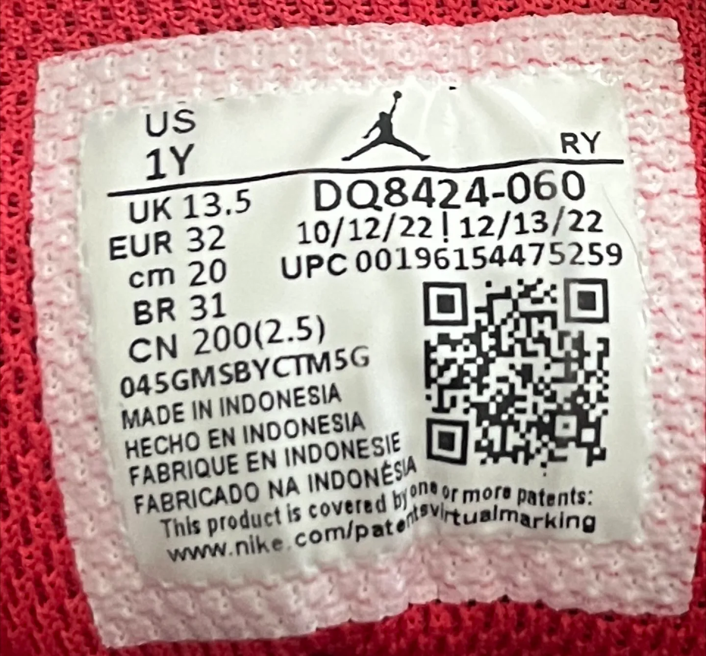 Air Jordan 1 Retro High OG GS (Youth Size 10.5) Red Black image indicator(7)