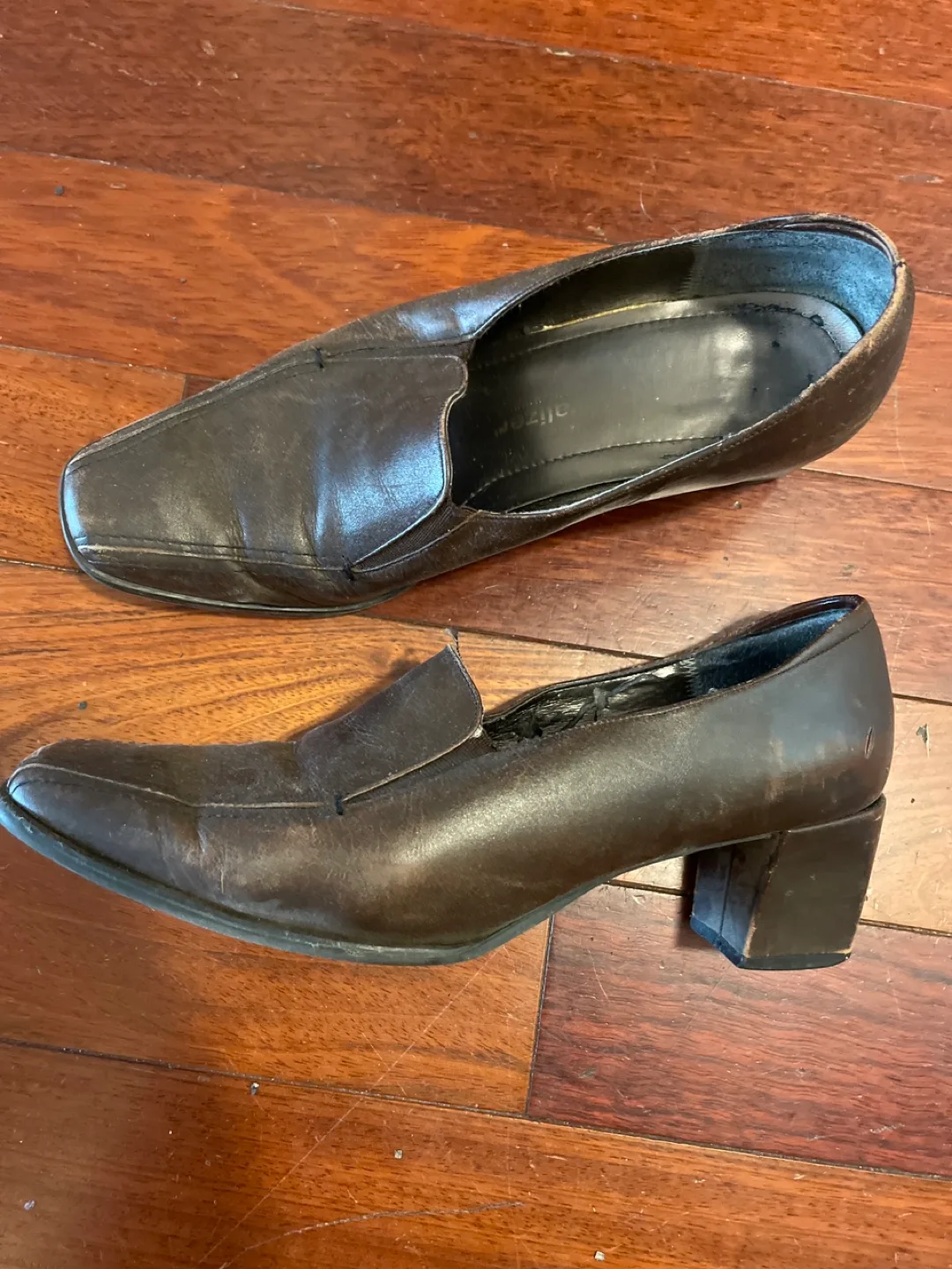 Naturalizer Brown Leather Women's Heels thumbnail