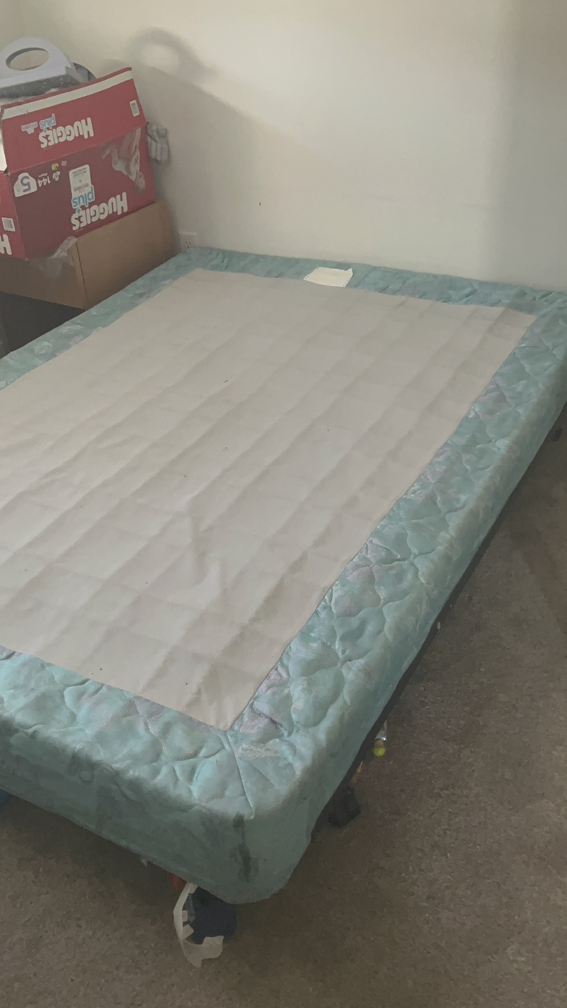 Double Boxspring with metal wheels - photo 2