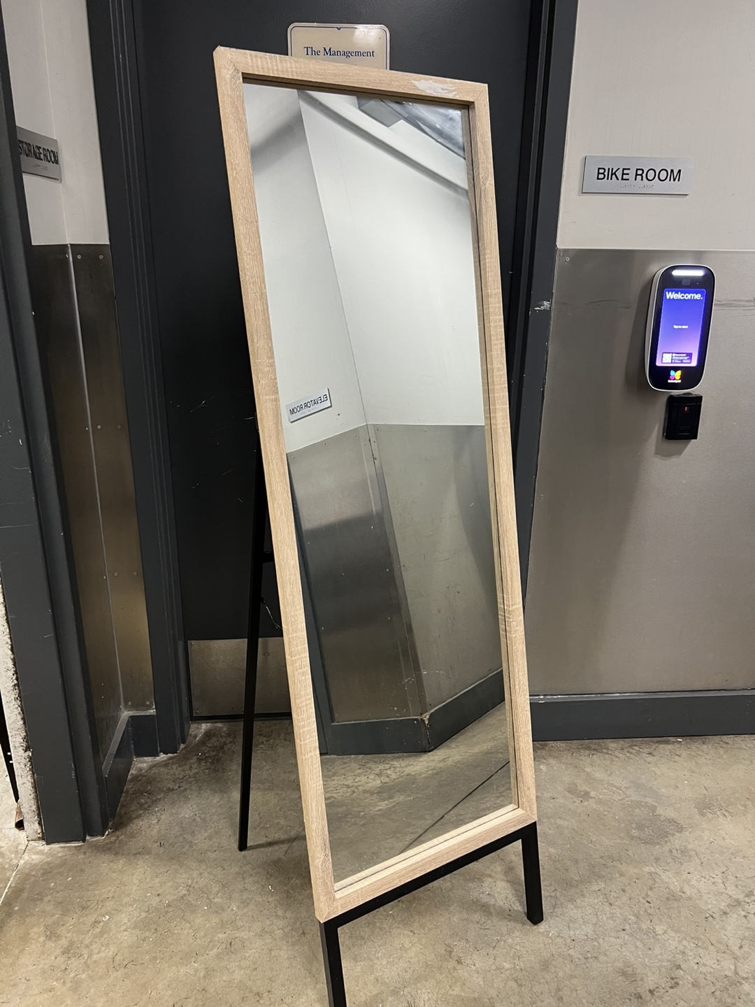 Full Length Leaner Mirror with Wooden Frame
