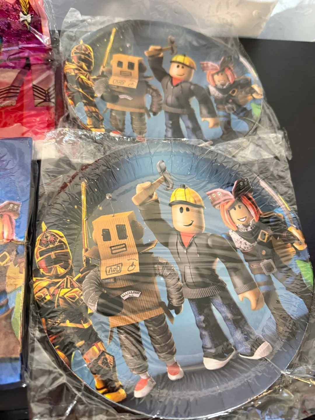 Roblox Party Supplies Bundle image indicator(2)