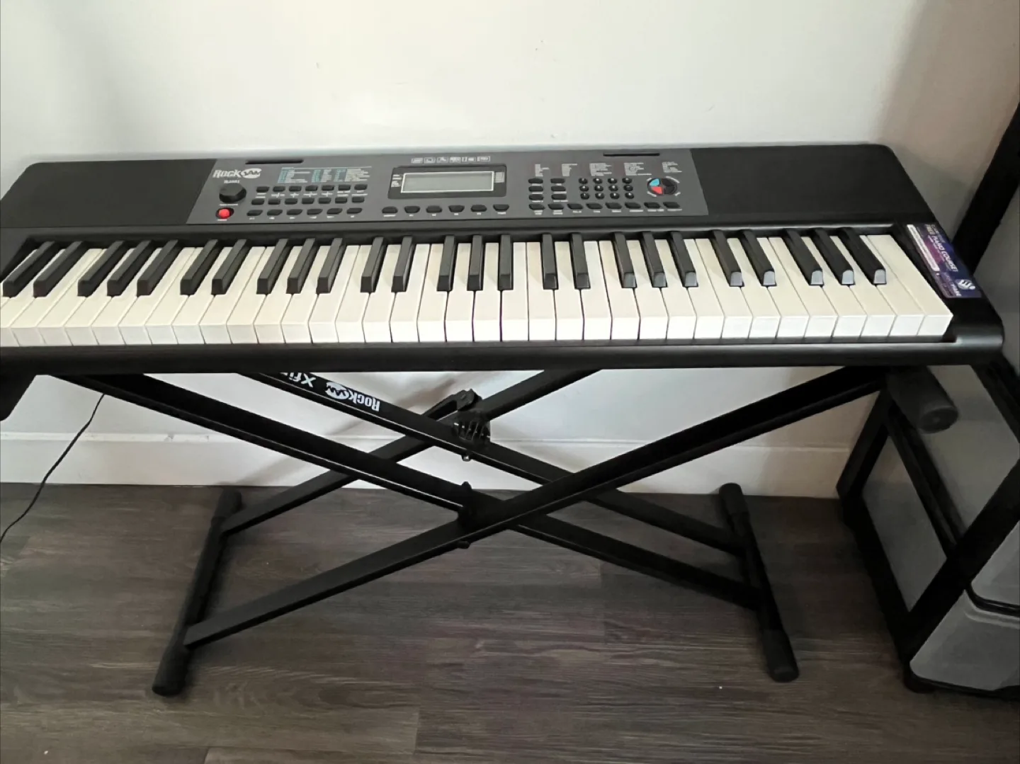 RockJam 61-Key Keyboard with Stand thumbnail