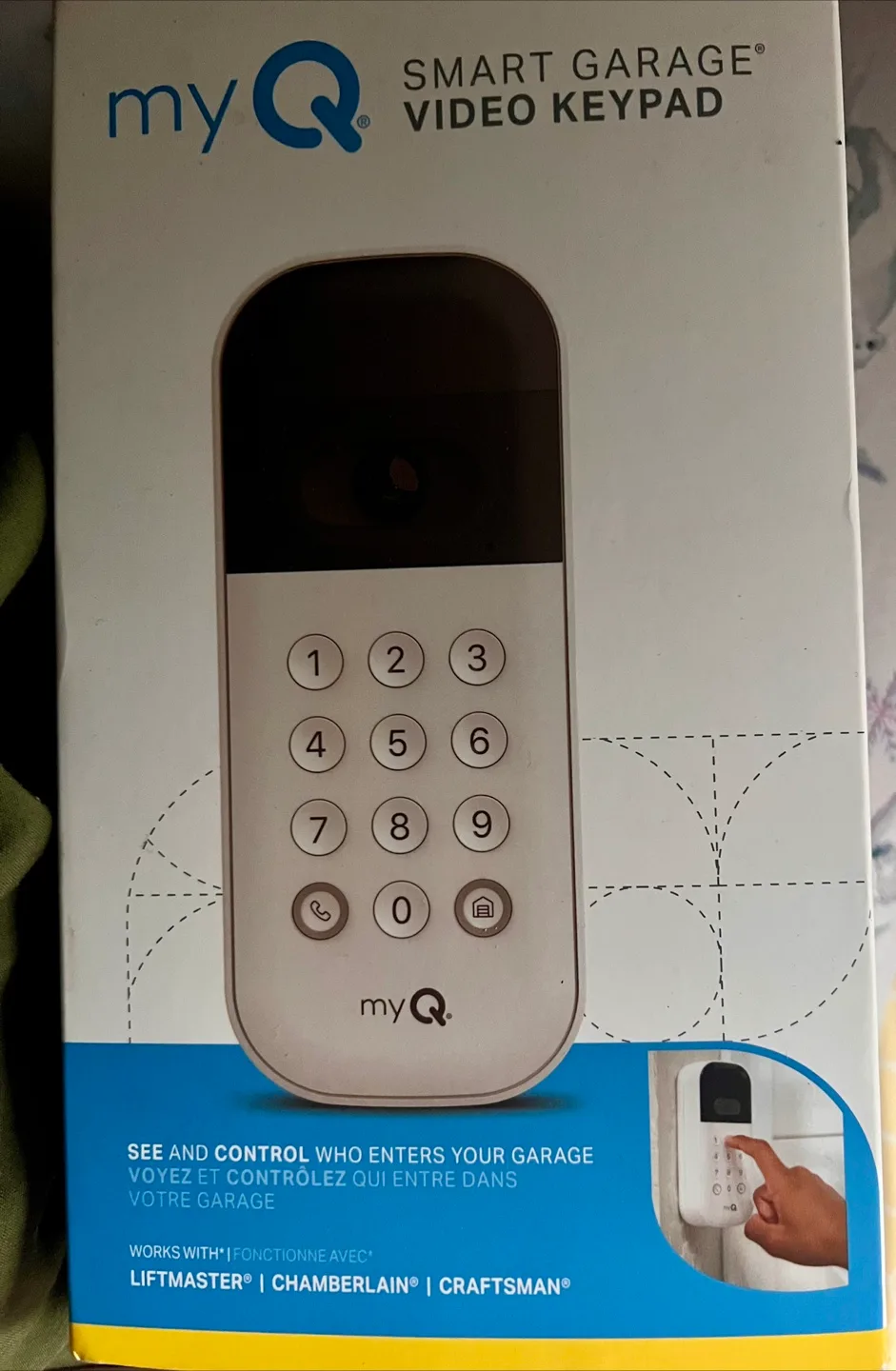 myQ Smart Garage Video Keypad thumbnail