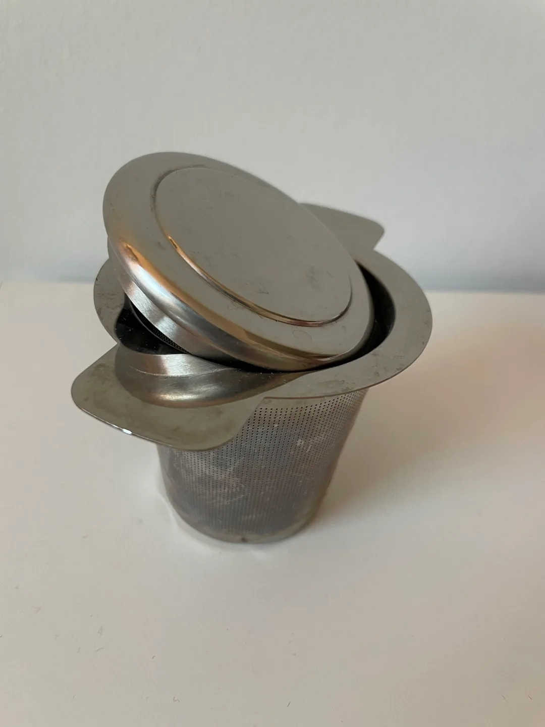 Stainless Steel Tea Infuser with Lid image indicator(2)