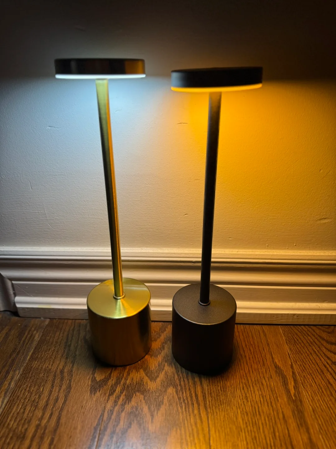 Modern LED Table Lamps - Gold & Black image indicator(2)