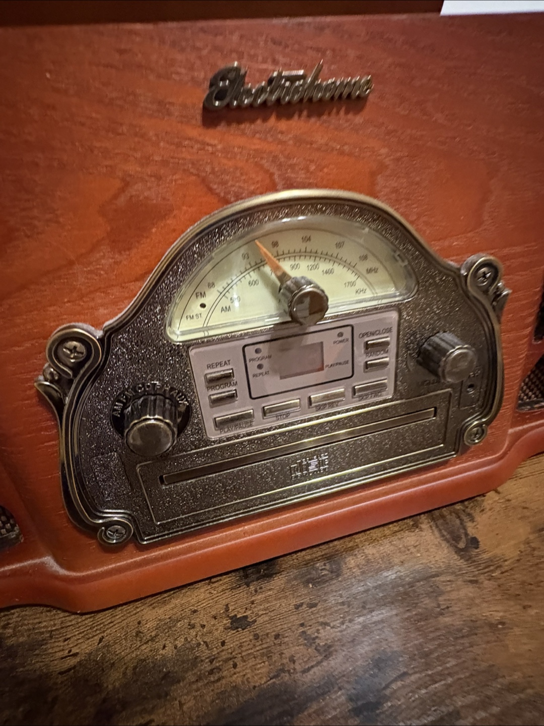Electrohome 3-in-1 Record Player, CD Player, and Radio - photo 3