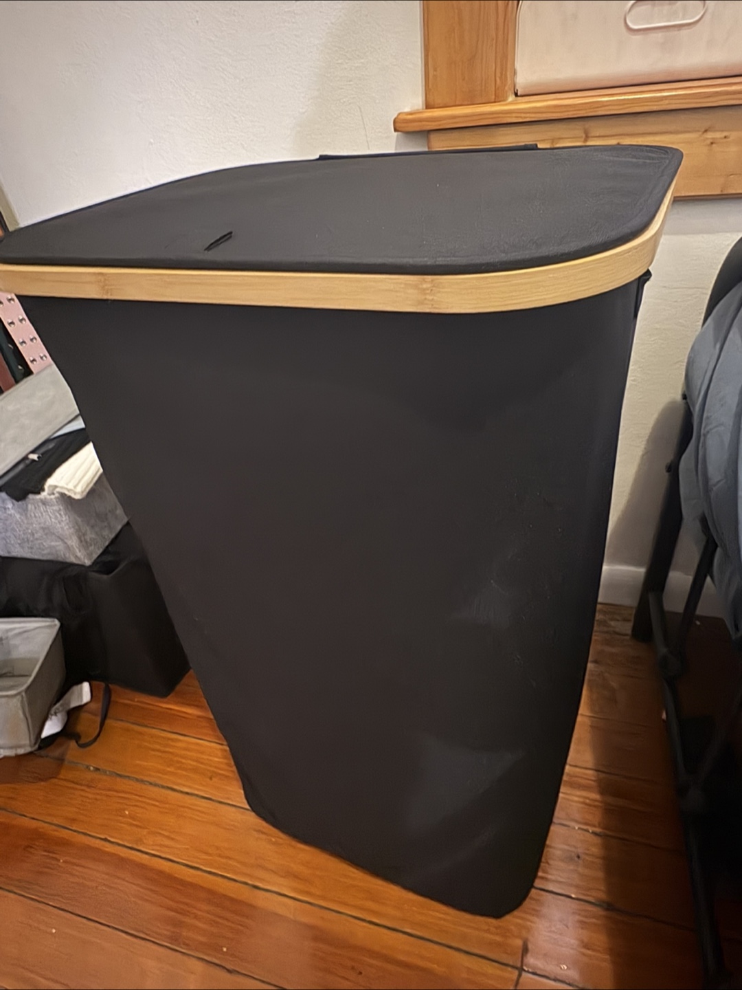 110L Laundry Hamper with Bamboo Lid