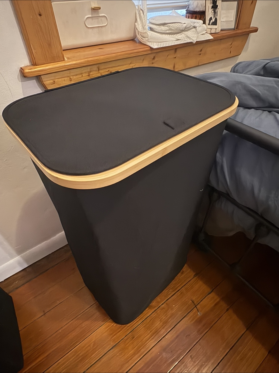 110L Laundry Hamper with Bamboo Lid - photo 5