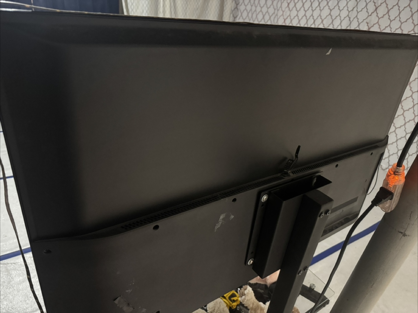 Used 40 inch RCA Smart TV with Stand - photo 3