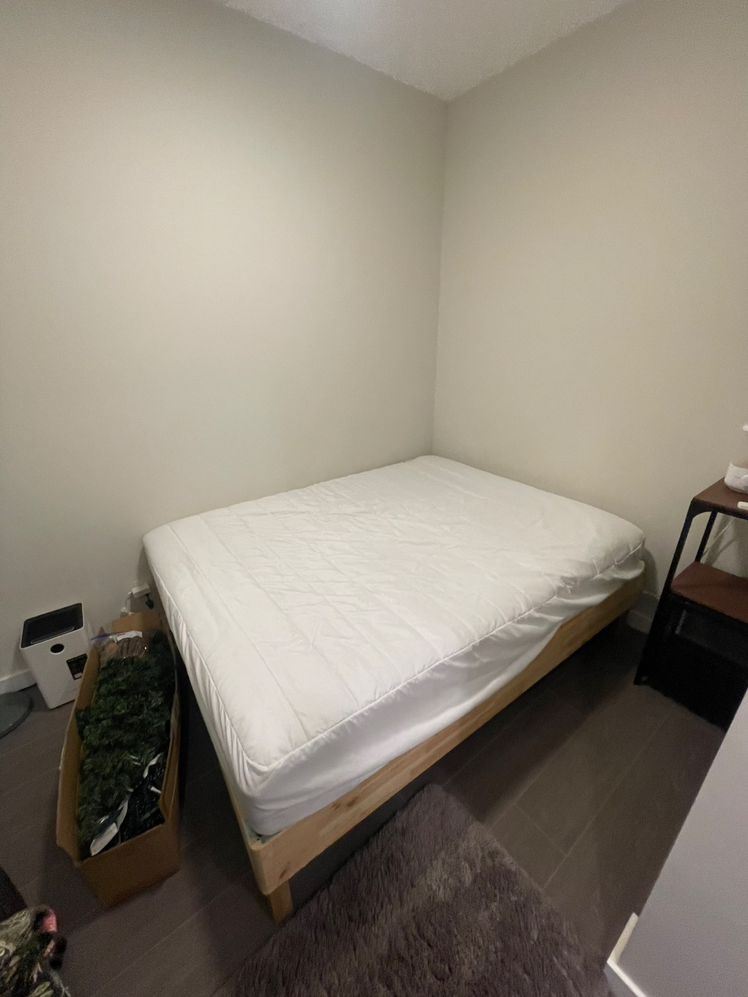 IKEA VALEVÄG Mattress & frame