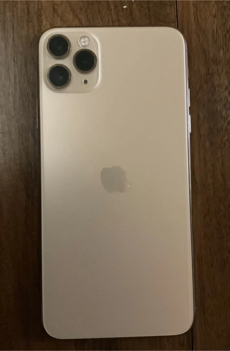 iPhone 11 Pro Max Gold - No Scratch image indicator(4)