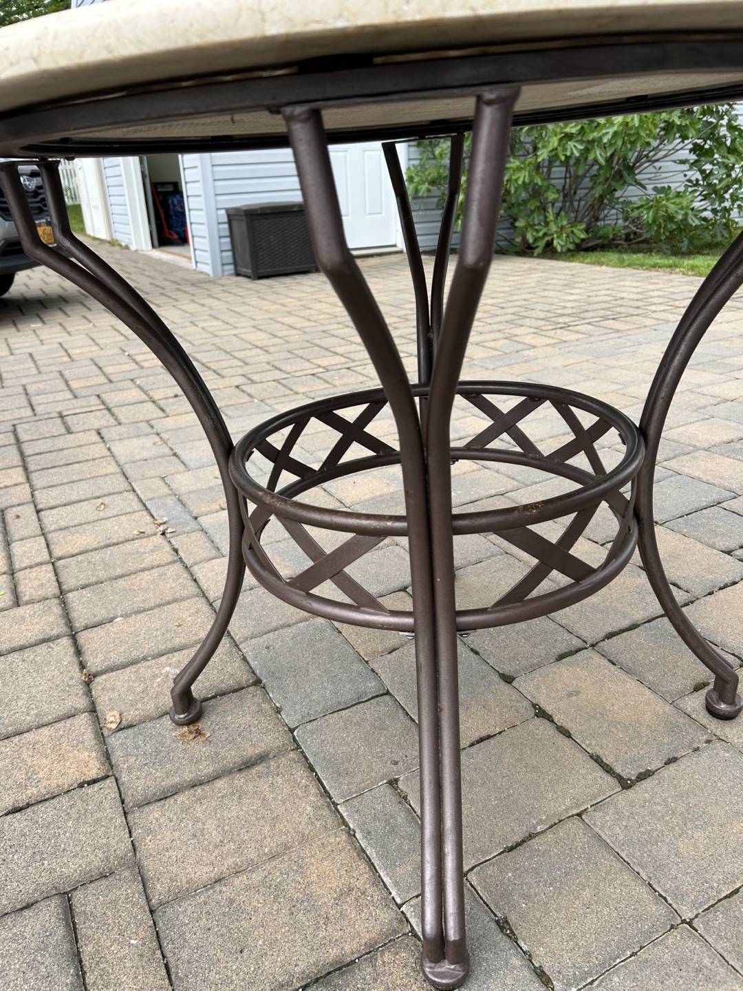 Round Marble Outdoor Table - photo 2