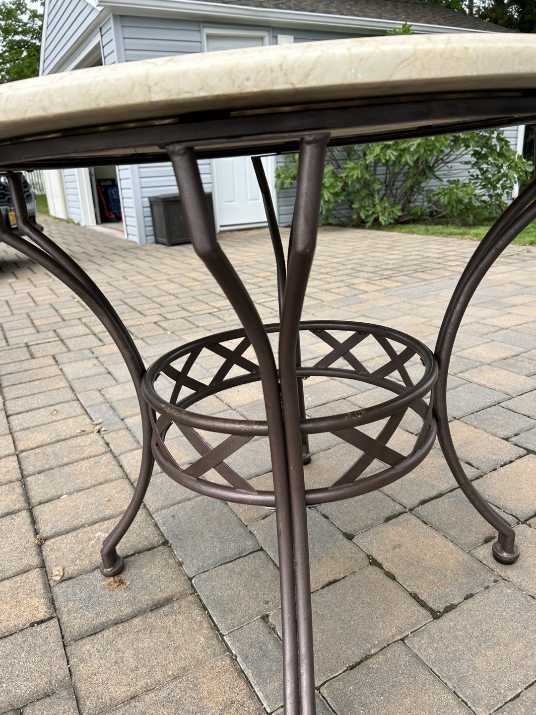 Round Marble Outdoor Table - photo 3