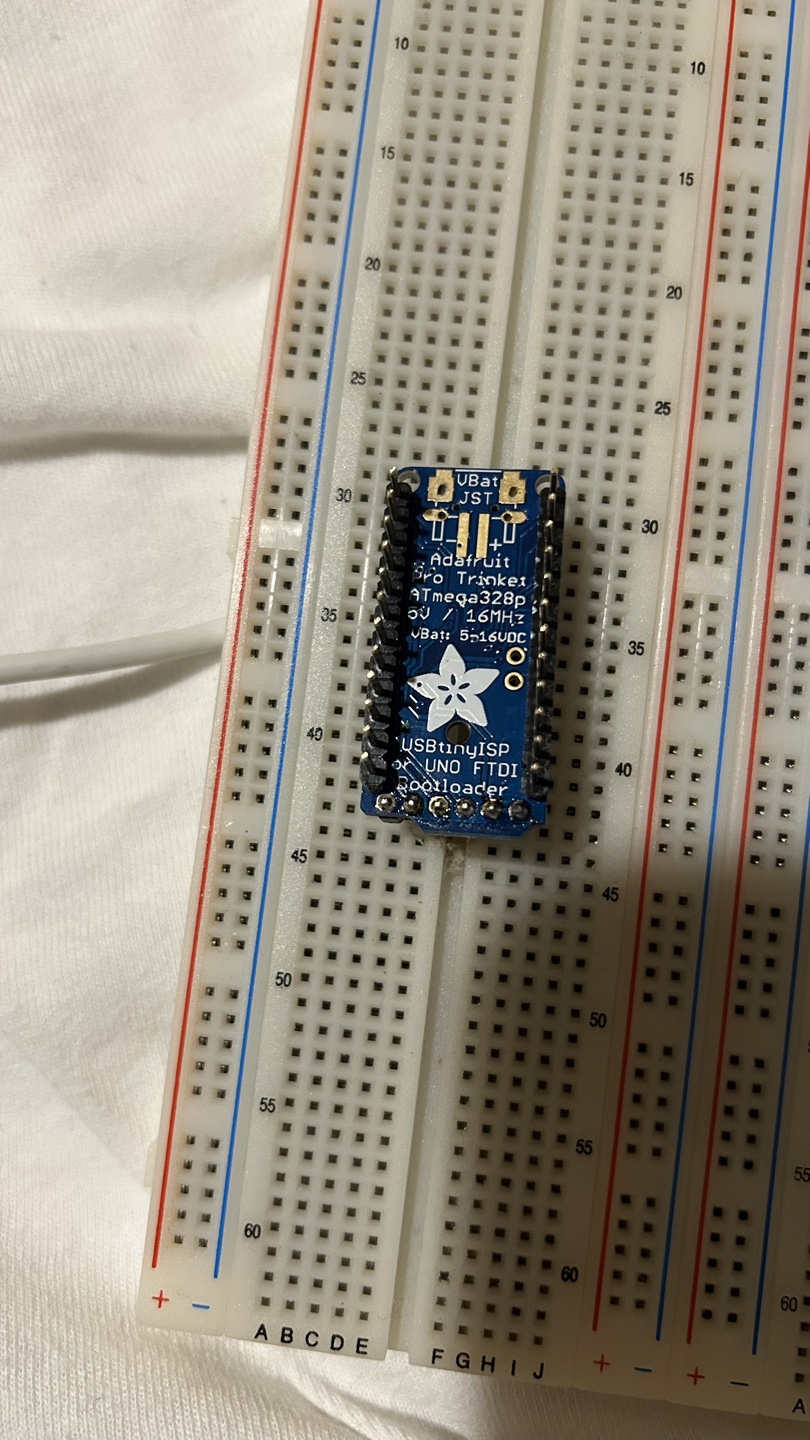 Adafruit Pro Trinket microcontroller - photo 2