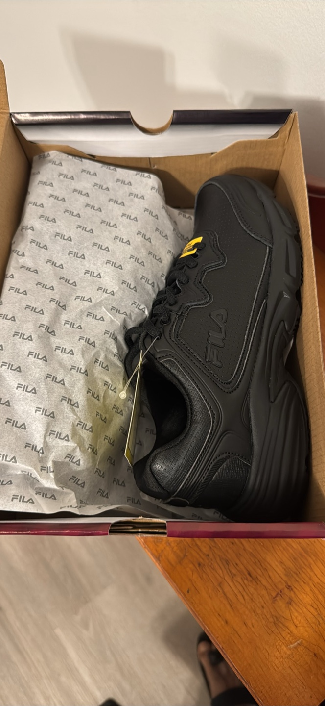 Women’s Memory Foam Slip resistant work shoe FILA - photo 2
