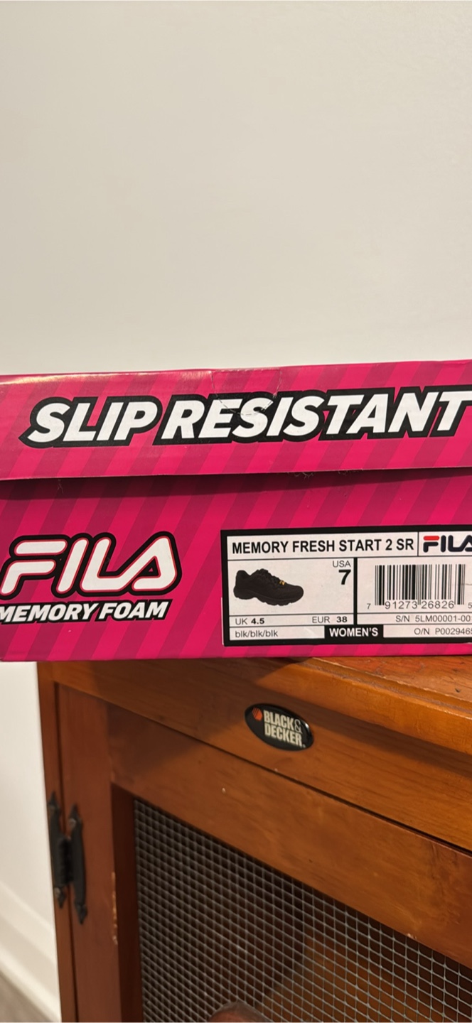 Women’s Memory Foam Slip resistant work shoe FILA - photo 3