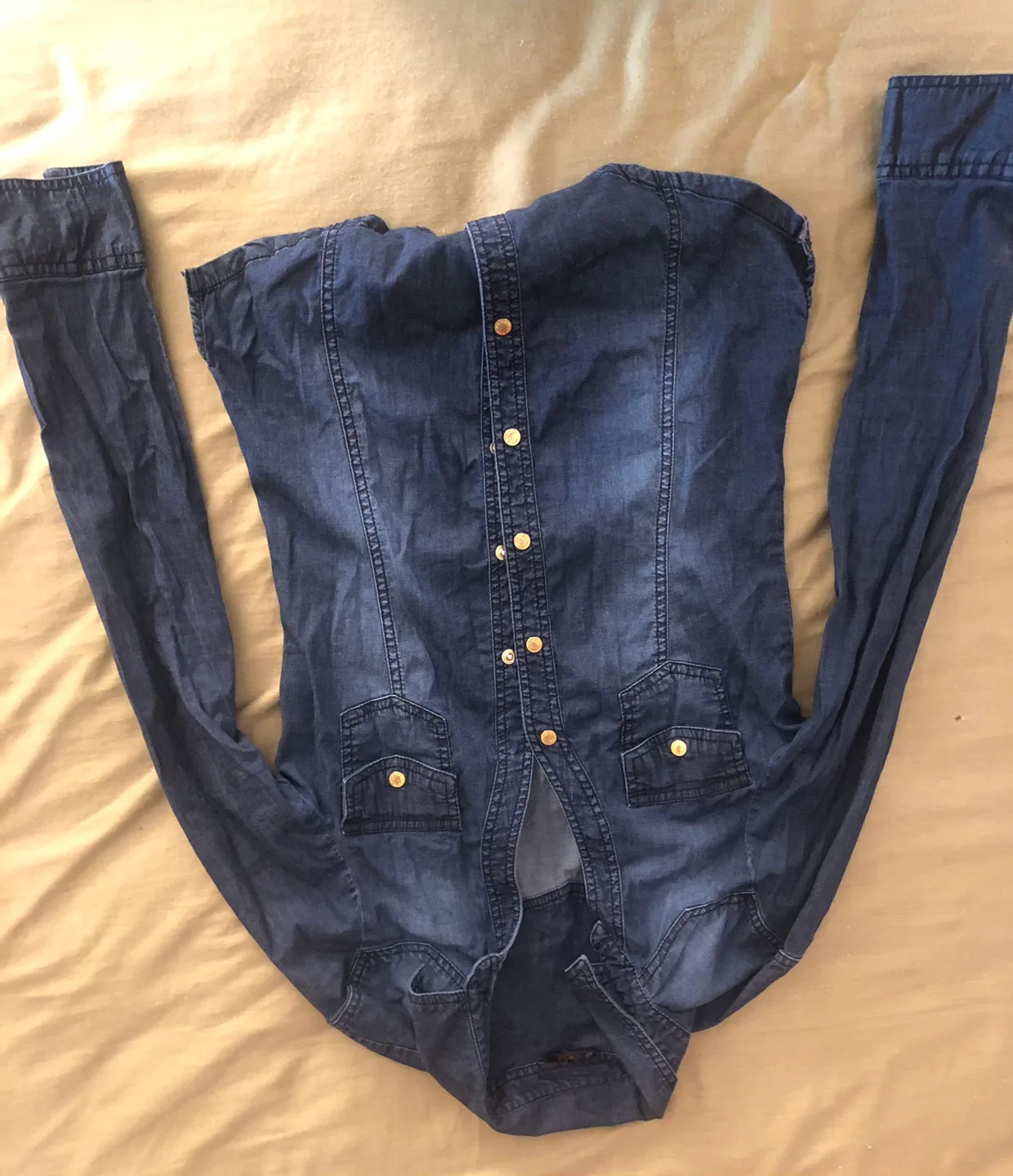 Bundle of clothes for women image indicator(6)