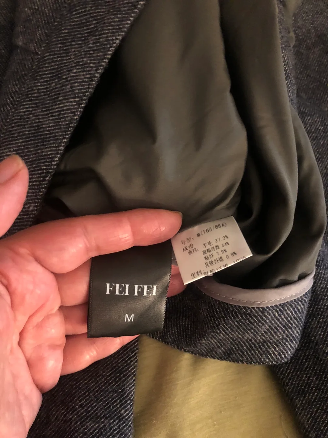 Women pants bundle image indicator(2)