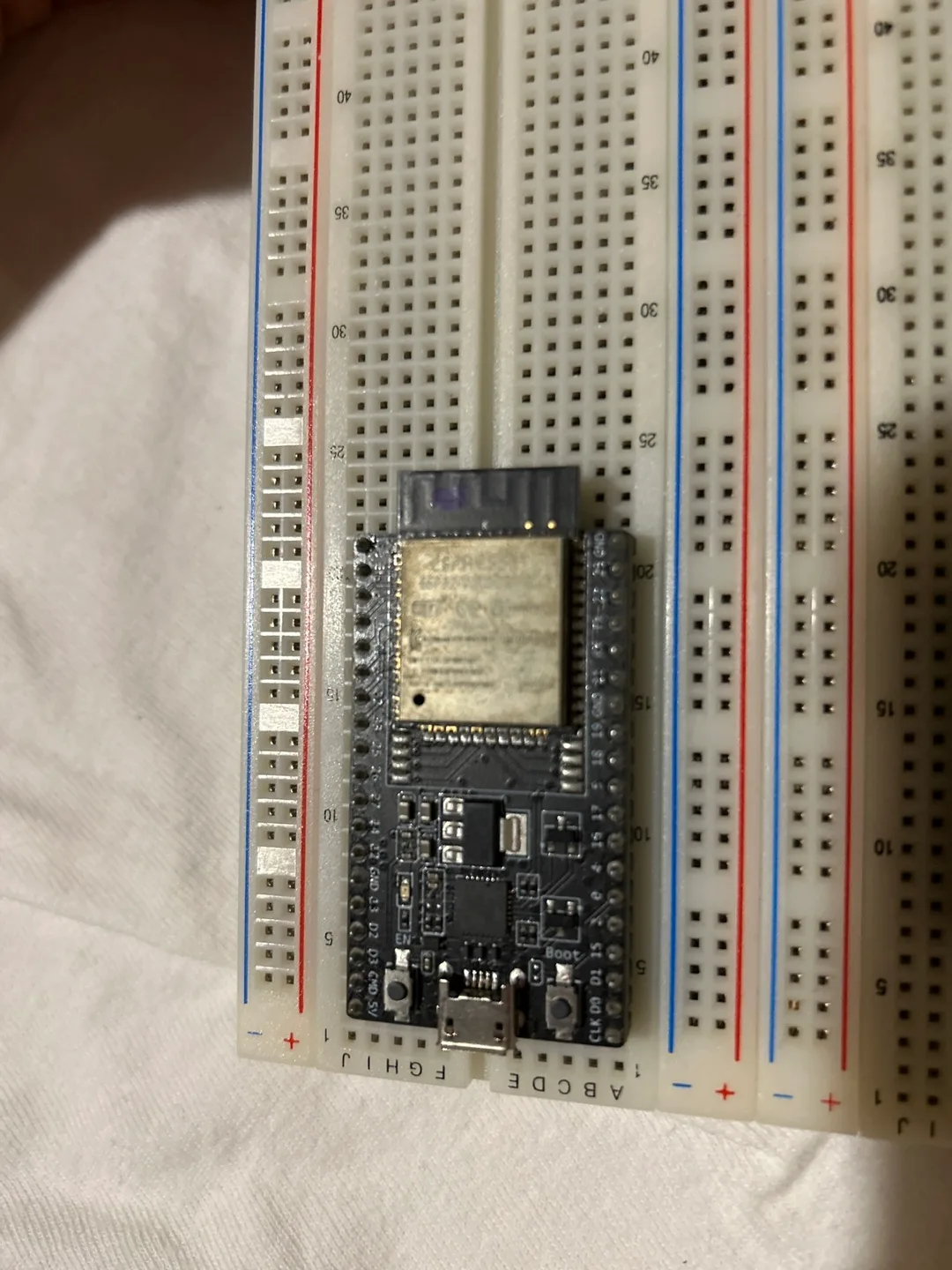 ESP32 Wroom Microcontroller thumbnail
