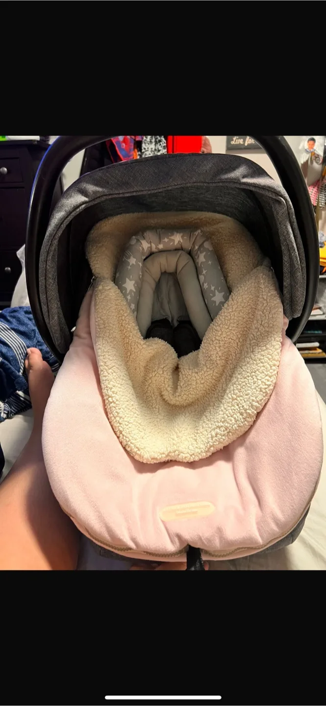 JJ cole Winter car seat cover image indicator(5)