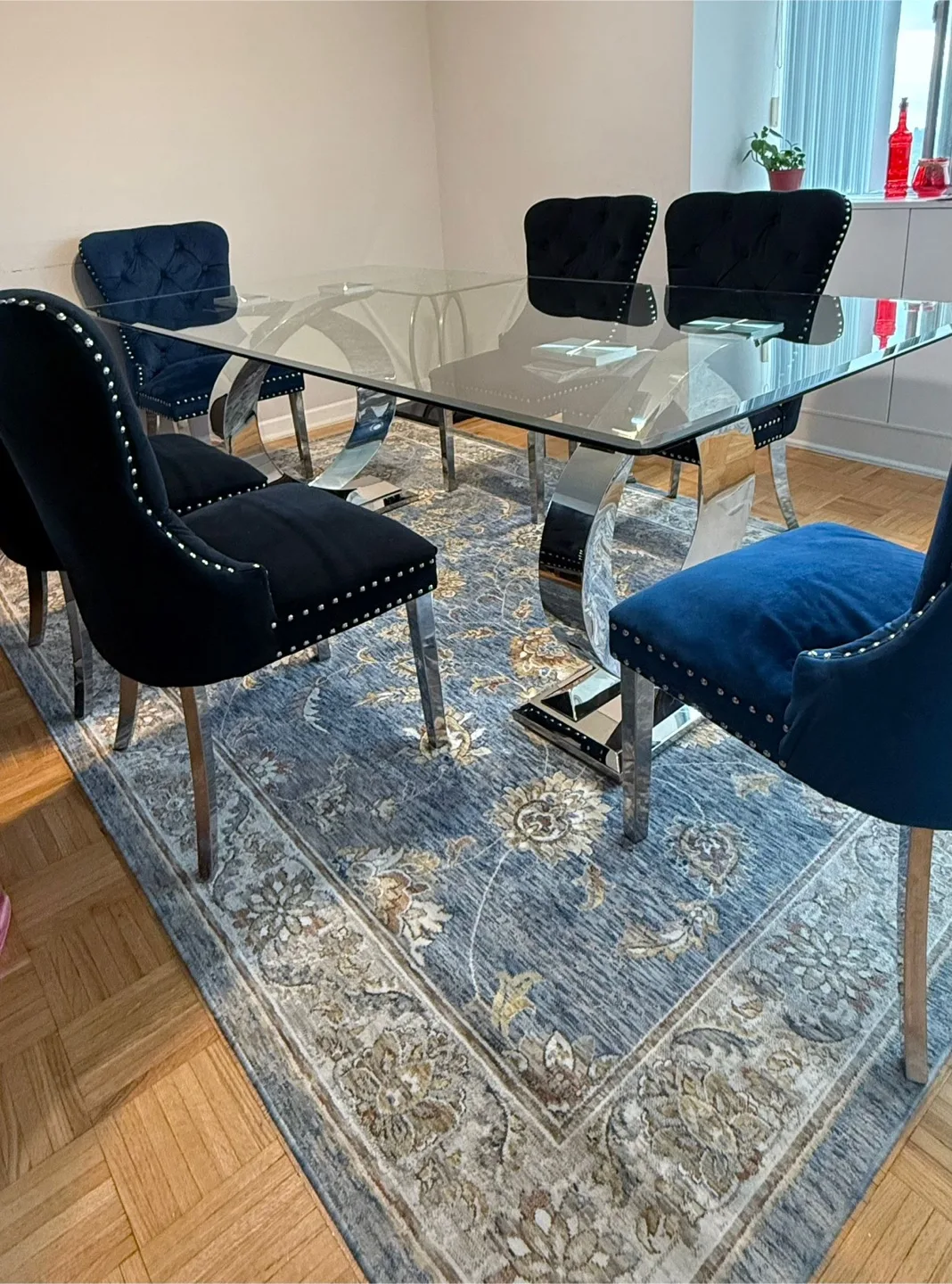 Glass-top Dining Table with Six Velvet Chairs image indicator(2)