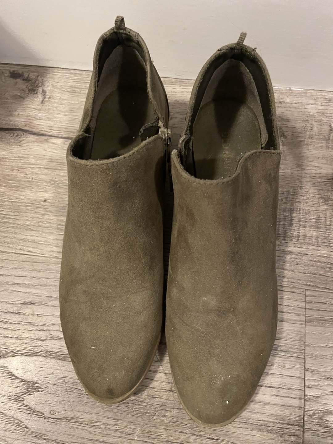 Old Navy Olive Green Suede Ankle Booties - photo 2