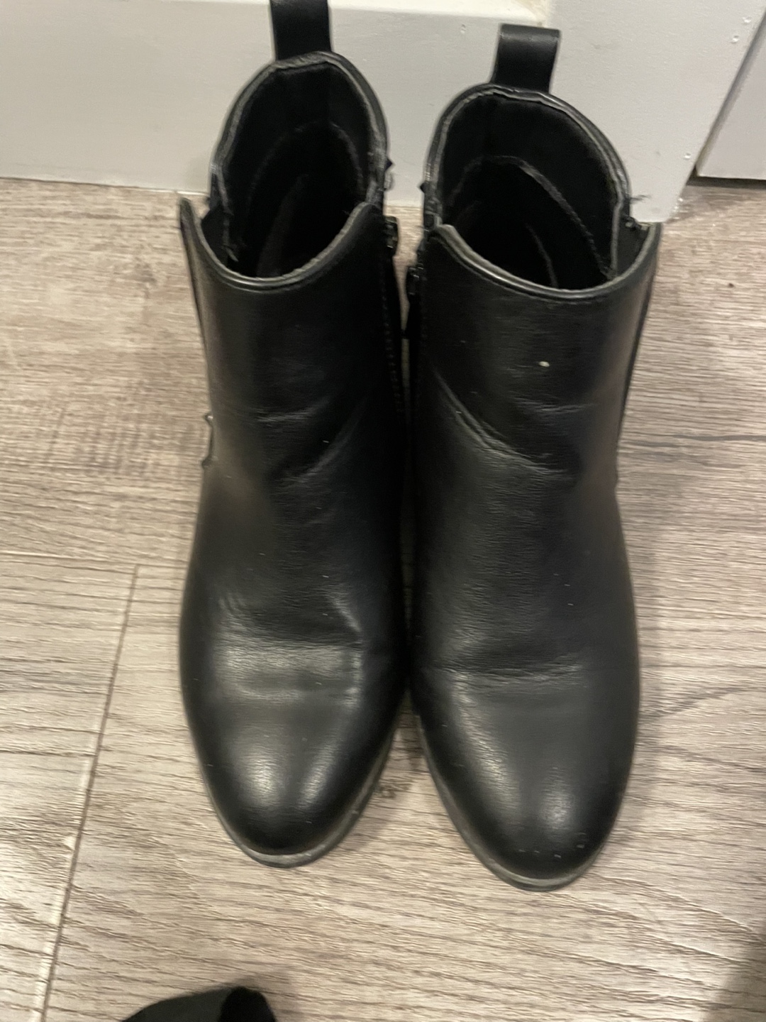 George Black studded ankle boots - photo 2