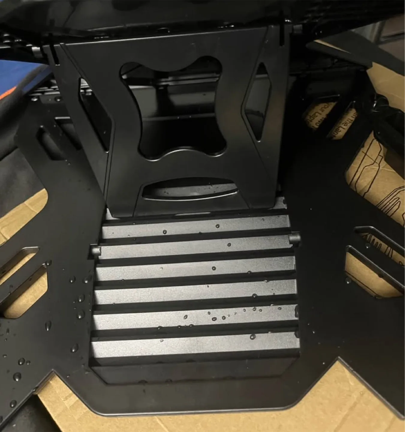 Adjustable Laptop Stand With Phone Stand image indicator(5)