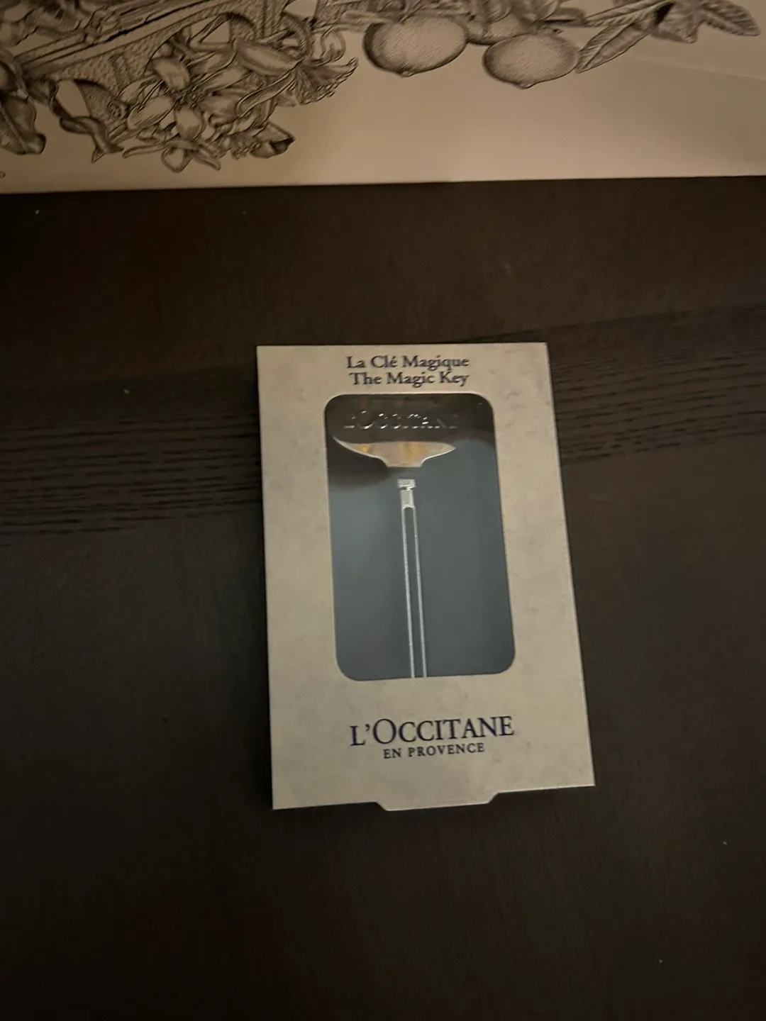 L'Occitane en Provence La Clé Magique The Magic Key image indicator(3)