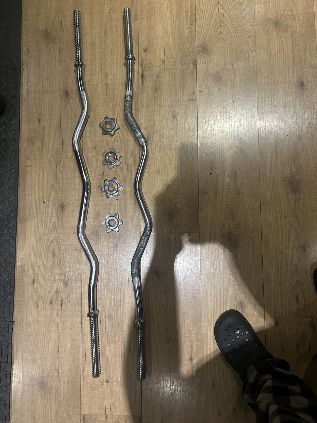 Pair of Chrome EZ Curl Bars with Collars