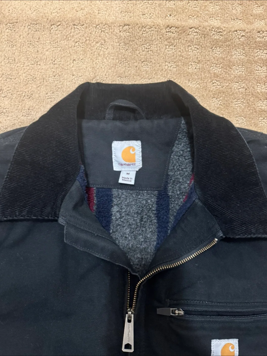 Carhartt Men's Size Medium Black Jacket image indicator(2)