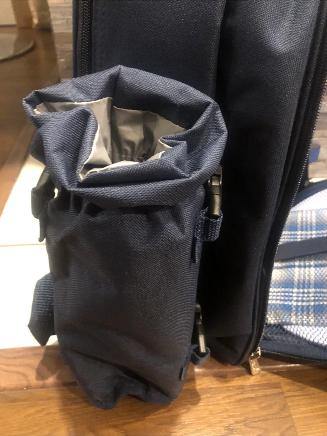 Picnic Backpack Set - Blue Plaid image indicator(4)