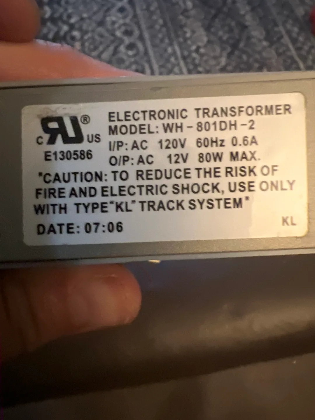 Track Lighting Head - Adjustable Spotlight image indicator(3)