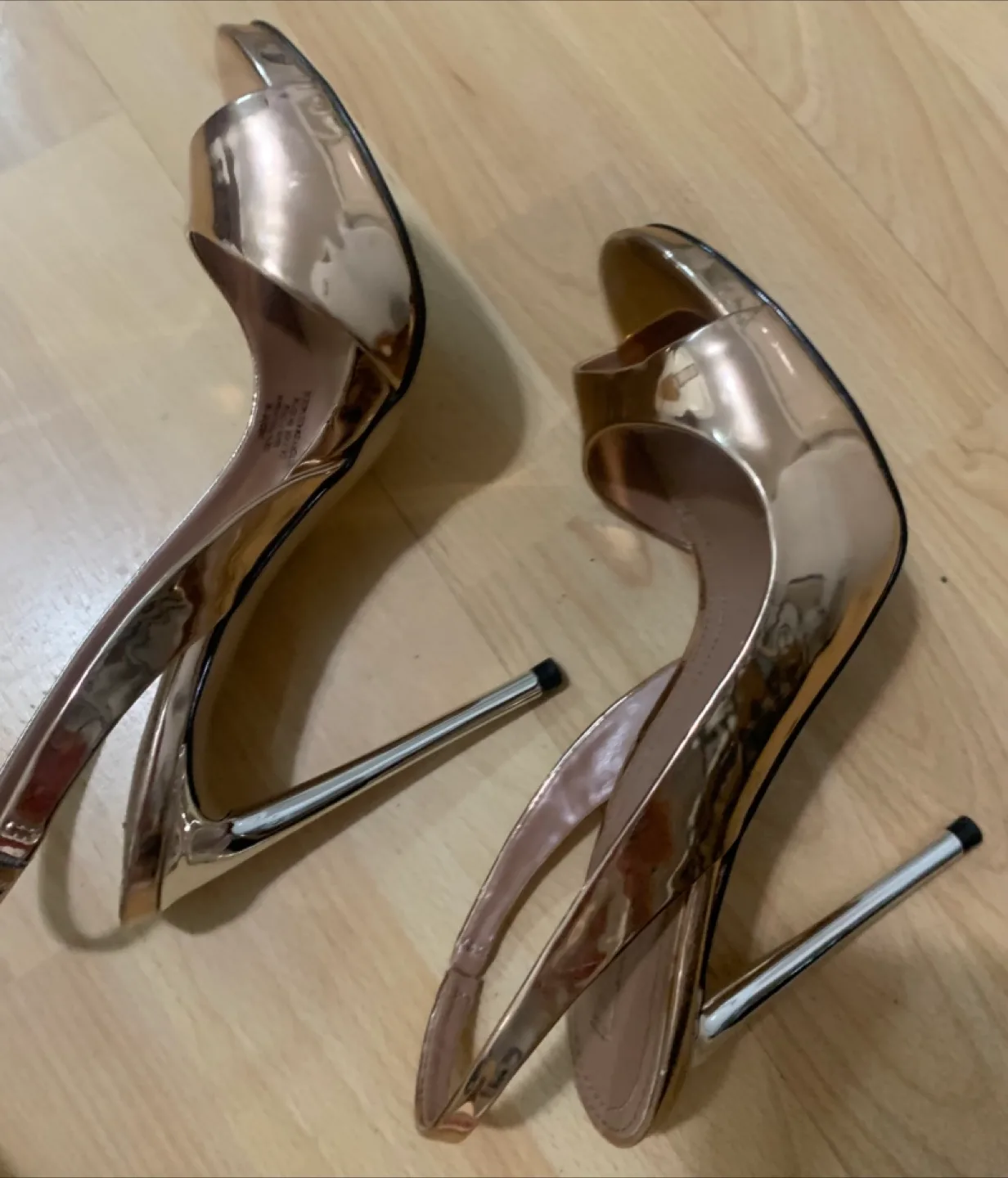 BCBGMAXAZRIA Rose Gold Slingback Heels image indicator(2)