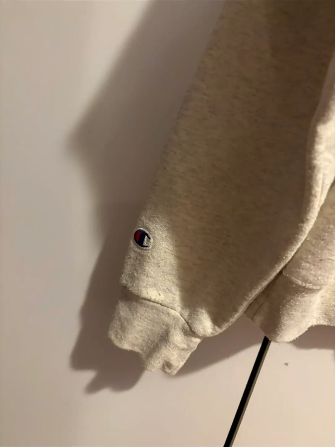 Champion UCLA Hoodie - Size Large image indicator(5)