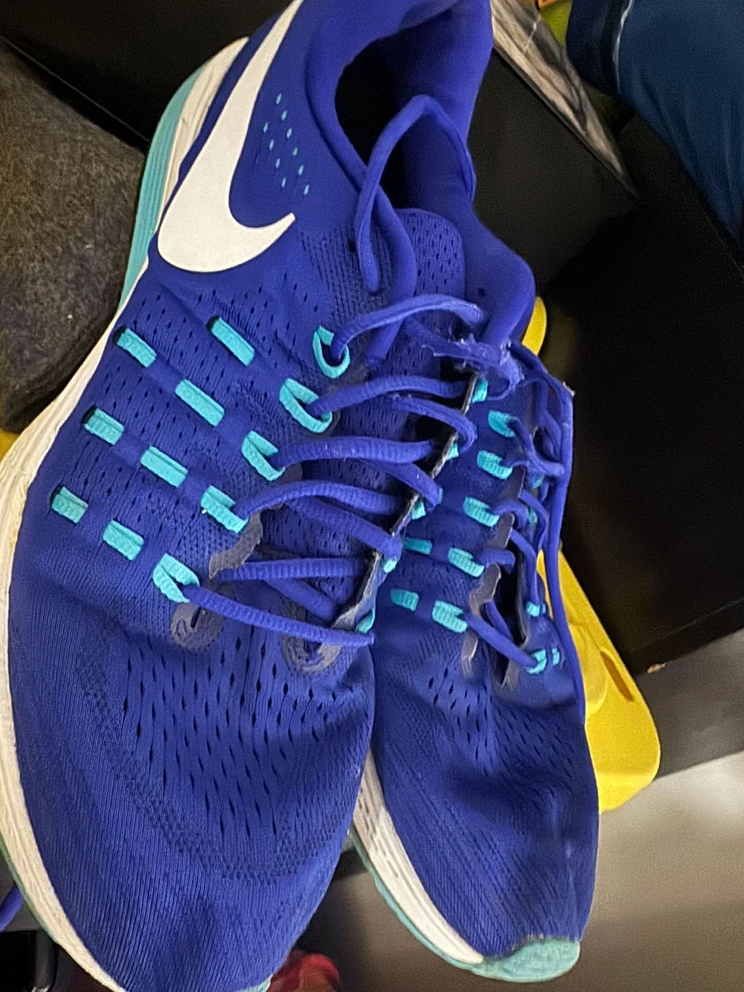 Nike Women's Running Shoes Size 14 image indicator(2)