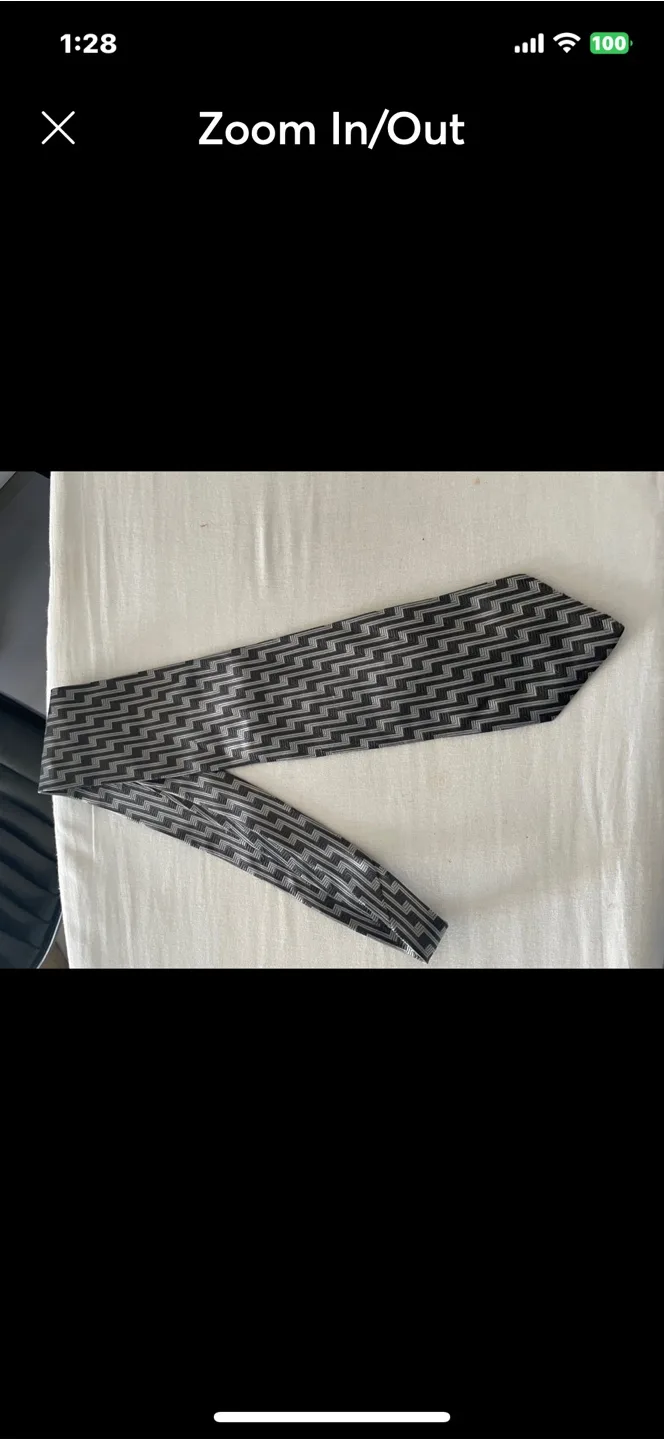 Men's Black and Silver Geometric Pattern Necktie thumbnail