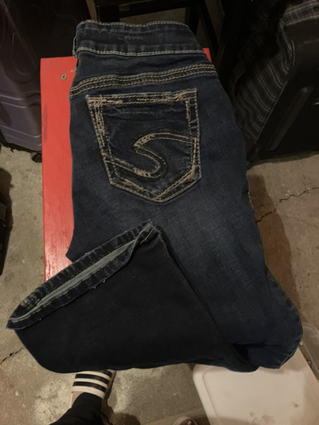 Silver Jeans Co. Elyse Slim Boot Jeans - Size 27/33