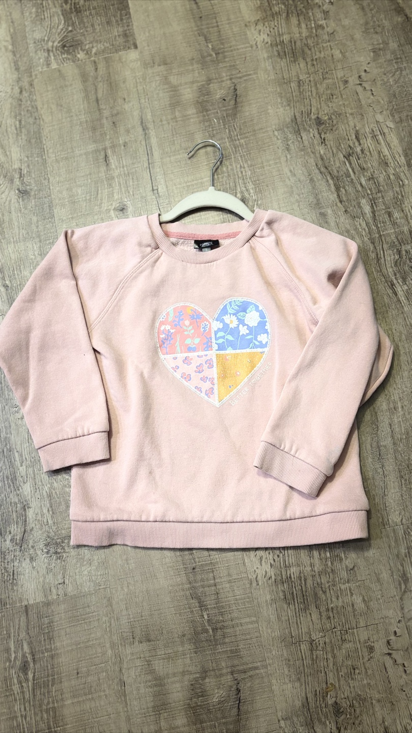 Pink girls' sweatshirt, size 8 - photo 3
