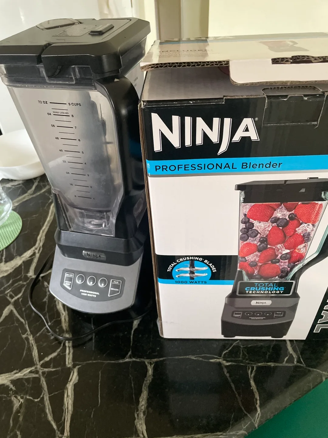 Ninja Professional Blender - 1000 Watts image indicator(2)