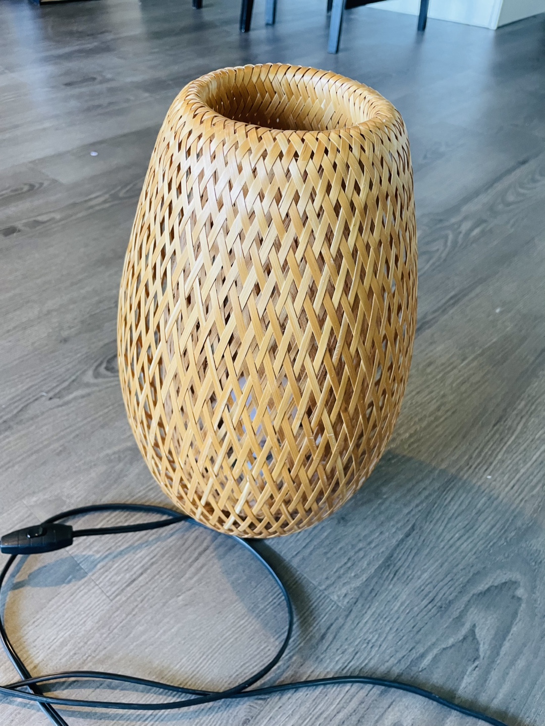 Woven Bamboo Table Lamp