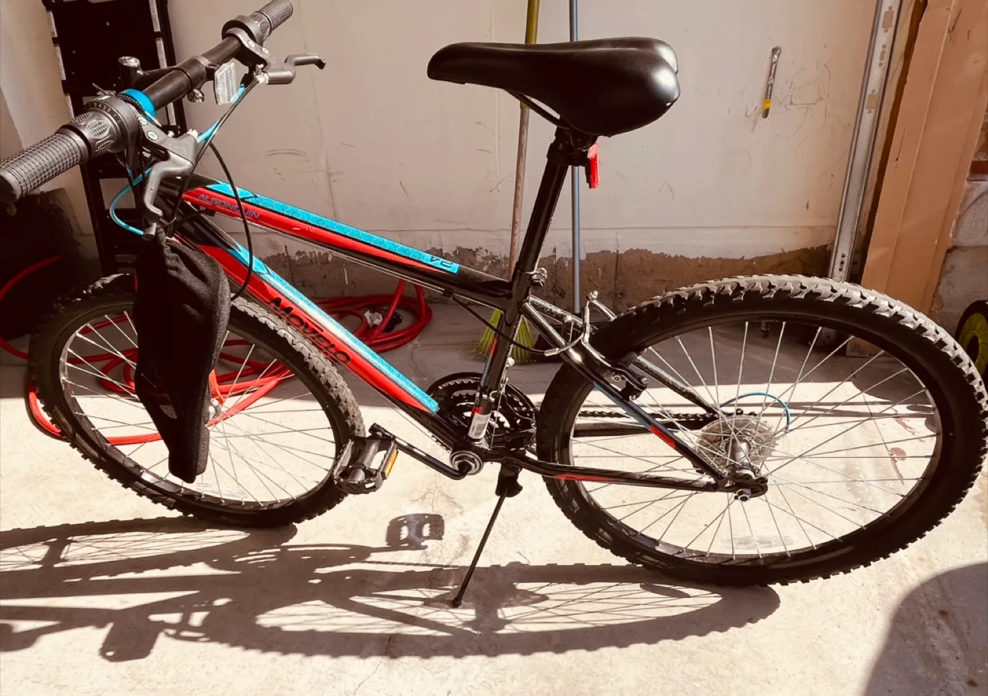 Movelo teen bike for sale’ image indicator(2)